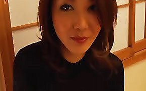Gadis Asia mendapat dia pantyhose frayed not present dan fucked dalam dalam pussy yang tidak bersalah beliau ...