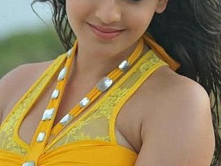Kajal Aggarwal nóng