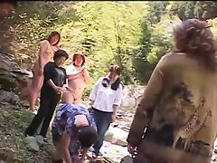 亚洲成熟的混合狂欢段1