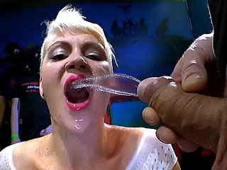 Strange Moms Hardcore Gangbang 오줌 페티쉬