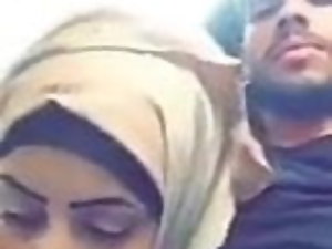 セクシーHijabi吸い