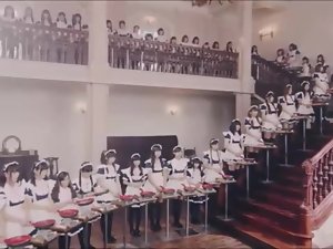 100 Maids Francese Giapponese