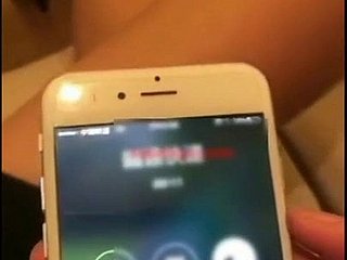 Aloofness bella donna ha deliberatamente rotto il vibratore e ha chiesto