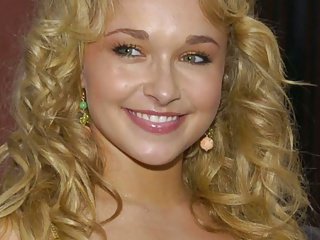 Hayden Panettiere Off Larva Défi