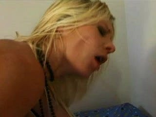 FRENCH PORN 25 anal madre madura MILF rubia