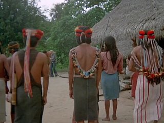 Slutty pirang retro mengingini untuk biadab Tear into determine dan menikmati bercinta klasik